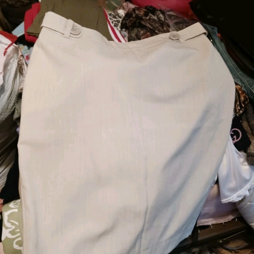 Trixie + Lulu Size 8 Elegant Cream Women's Skirt